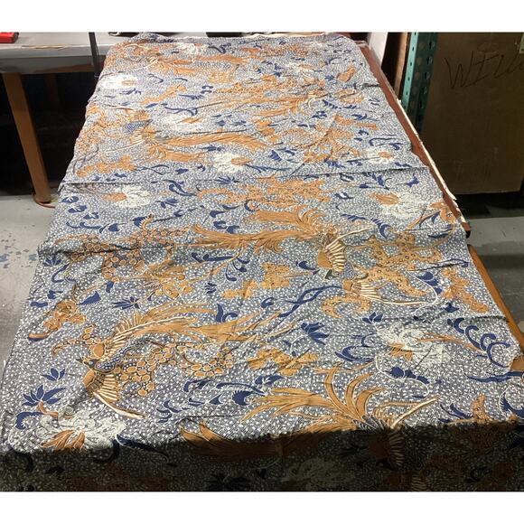 The Asia Society Handmade Cotton Rectangular Tablecloth - 90x40” Flowers & Birds - Picture 1 of 8